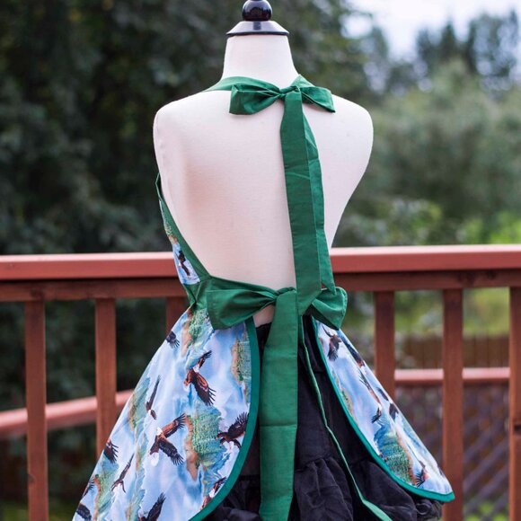 Eagles Handmade 50's Style Pin-up apron - One of a kind! - Picture 5 of 8